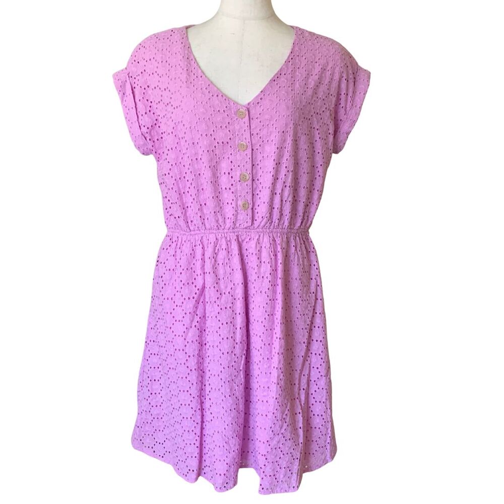 NWT Eyelet Lavender Short Sleeve Summer Mini Dress  Feminine Style Size S